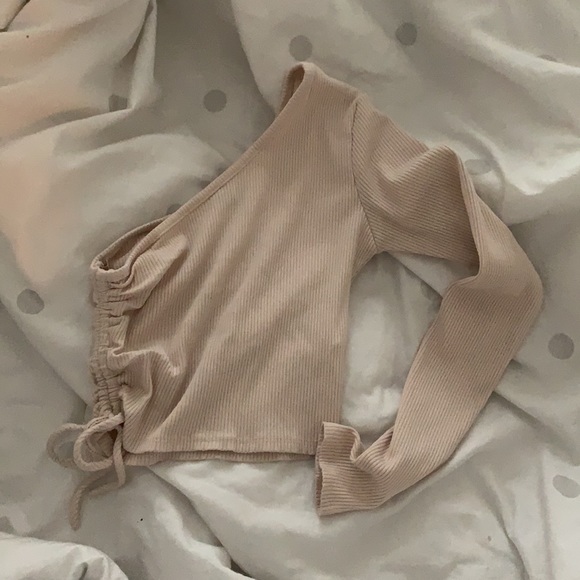 Fashion Nova Nude Crop Top - Picture 4 of 5